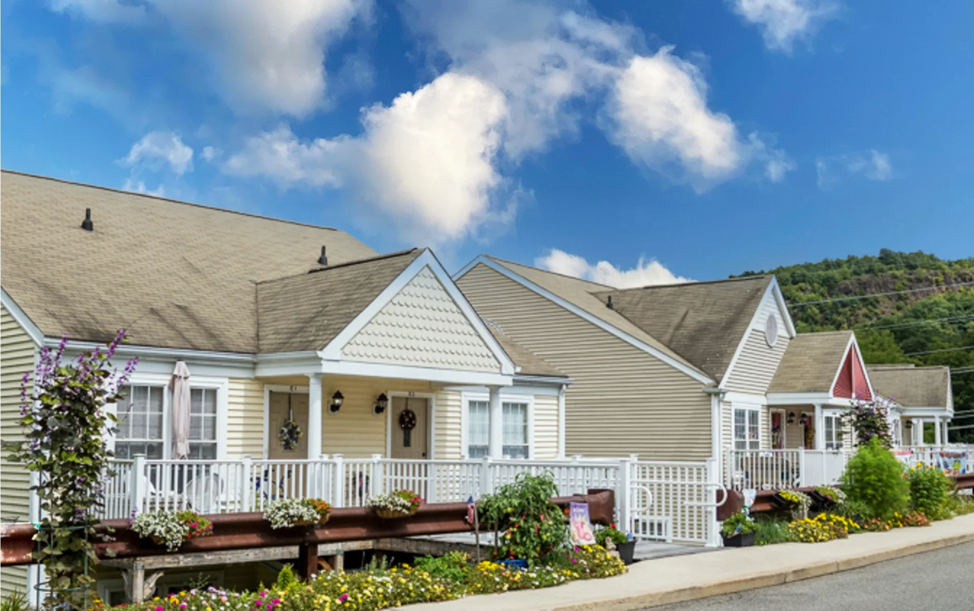 Cedar Ridge Apartment housing
